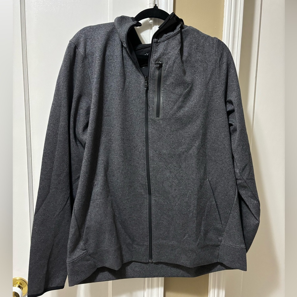 BNWT Old Navy zip up hoodie